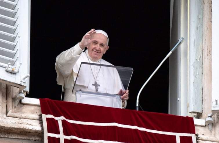 Papa Francesco e la Pace. Toccanti Parole in Aula Paolo VI trasmesse ai presenti. ” La Pace di Dio non è mai una pace armata&nbsp;“.