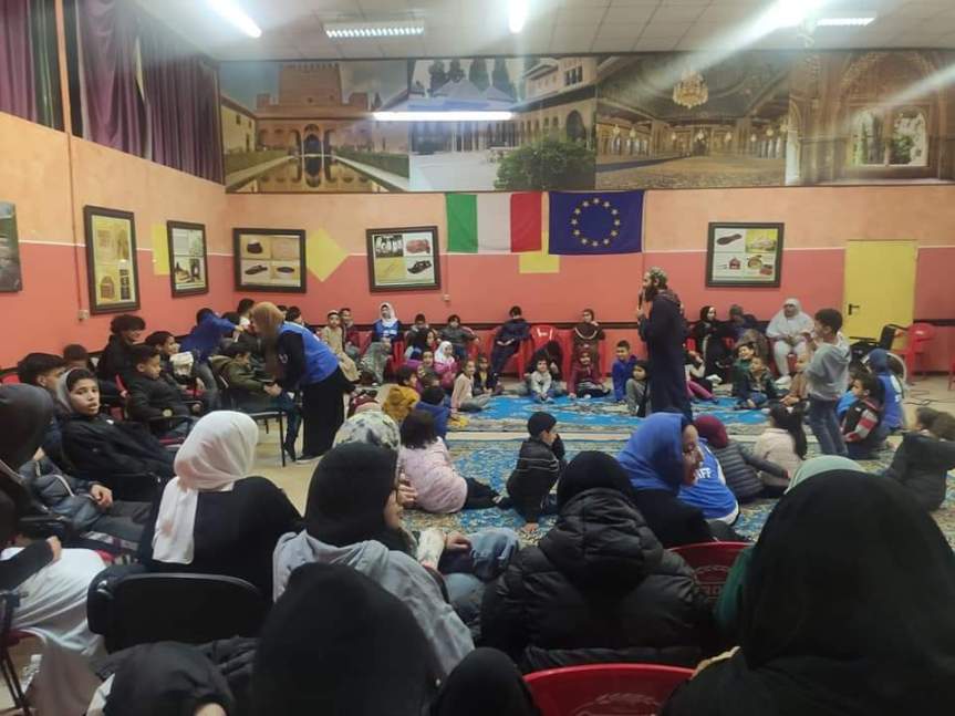 Sentito momento di preghiera al Centro Assalam di Biella Chiavazza.  Le nuove generazioni si avvicinano alla&nbsp;fede.