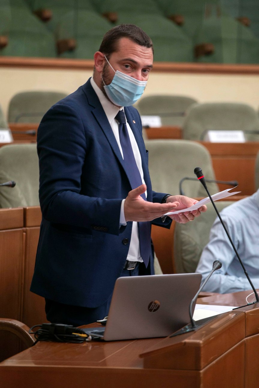 LO SPAZIO DI SILVIO MAGLIANO “Aumentare le risorse per i posti convenzionati in RSA, puntare sulla domiciliarità in maniera lungimirante e seria: due priorità per garantire un futuro dignitoso agli anziani piemontesi (e non solo a loro)e la tenuta stessa del&nbsp;sistema”