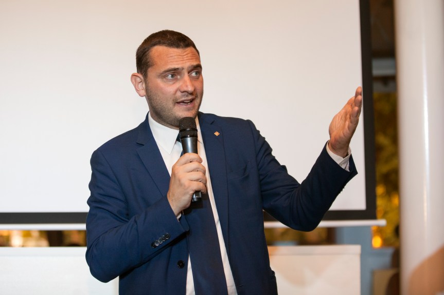 #SPAZIODIMAGLIANO1. DICHIARAZIONE DI SILVIO MAGLIANO SULLO STOP ALLE NUOVE AUTO BENZINA E DIESEL DAL 2035 – Decisione che forza la transizione ecologica rischiando gravissimi danni sociali, auspichiamo modifiche&nbsp;sostanziali