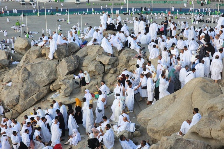 #storia&fede. Dopo Mina 850.000 pellegrini di fede islamica vanno sulle colline di  Arafat. Tante le&nbsp;emozioni