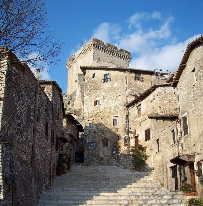 I borghi del Centro Italia presentati nel Lazio da Vida Vialardi. Oggi&nbsp;Sermoneta