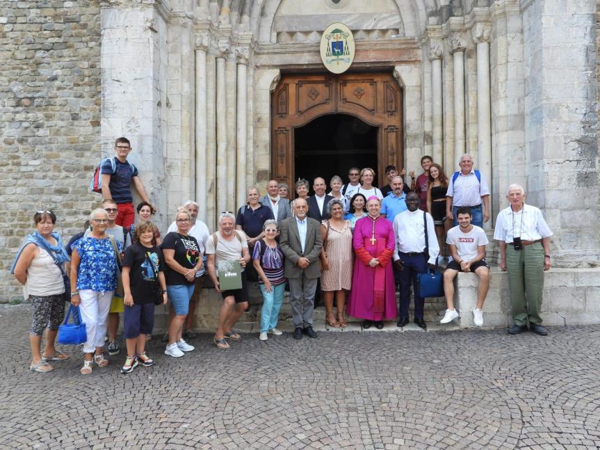 Suggellato il fraterno incontro con il Vescovo Suetta a Ventimiglia per San Secondo grazie a don Lodovico De&nbsp;Bernardi