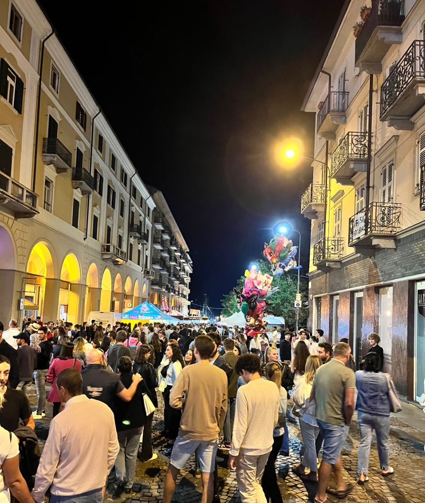 Da Venerdì a Domenica a Biella in Piemonte c’è stato il Mercato Europeo.  Diversa affluenza alla fiera gastronomica&nbsp;biellese
