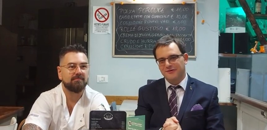 SPECIALITÀ ITALIANA: PIZZA AI QUATTRO SALUMI SOLO DA ACQUA FARINA DI BIELLA . PER OGNI INFORMAZIONE GUARDATE IL VIDEO ALL’INTERNO DELL’&nbsp;ARTICOLO