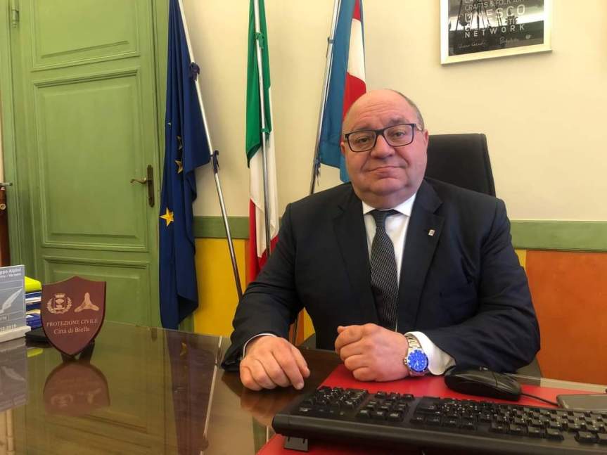 Gli auguri di Buone Feste  da parte del Sindaco di Biella Claudio Corradino ai lettori di&nbsp;contg.news