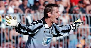 Edwin Van der Sar ricoverato in terapia intensiva per un’emorragia cerebrale.