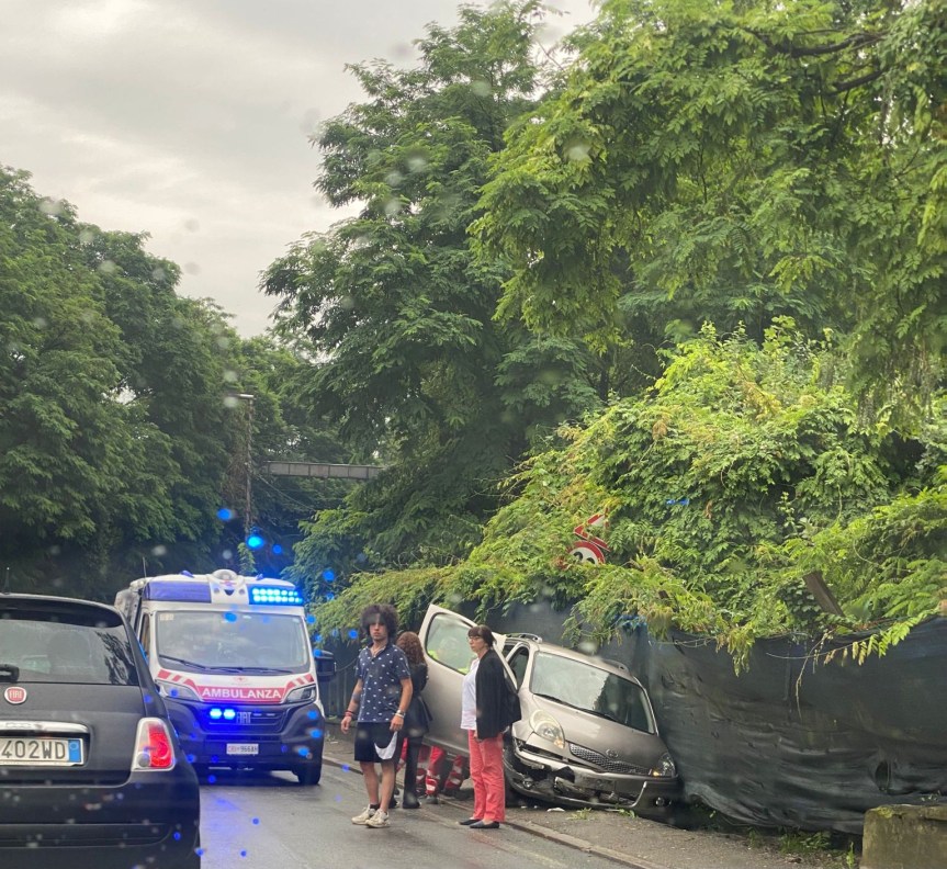Incidente stradale a Biella&nbsp;Piazzo