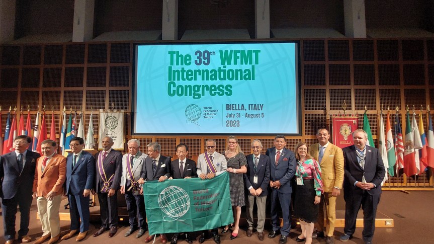 #agorà#moda1#È INIZIATA LA GIORNATA MONDIALE DELLA MODA A BIELLA. GRANDE EMOZIONE TRA I BIELLESI&nbsp;PRESENTI