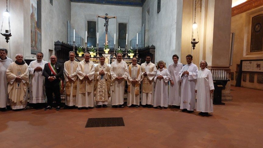 #francescani#vitadiBiella A San Sebastiano la Festa  del Perdono con molti cittadini biellesi in ricordo di Francesco d’Assisi. Presente il Sindaco di Biella Claudio Corradino e diversi sacerdoti della Diocesi di Biella assieme al nostro direttore Emanuele Dondolin. Articolo di Elena&nbsp;Fornara