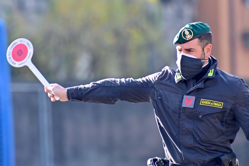 Azienda di trasporti scoperta dalla Guardia di finanza per aver commesso una maxi frode da 6 milioni di euro. Fonte&nbsp;Ansa