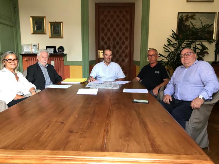 Firmata in Comune la convenzione con le scuole paritarie non dipendenti da enti localiL’assessore Bessone: “Soddisfatta per la firma prima dell’inizio della&nbsp;scuola”