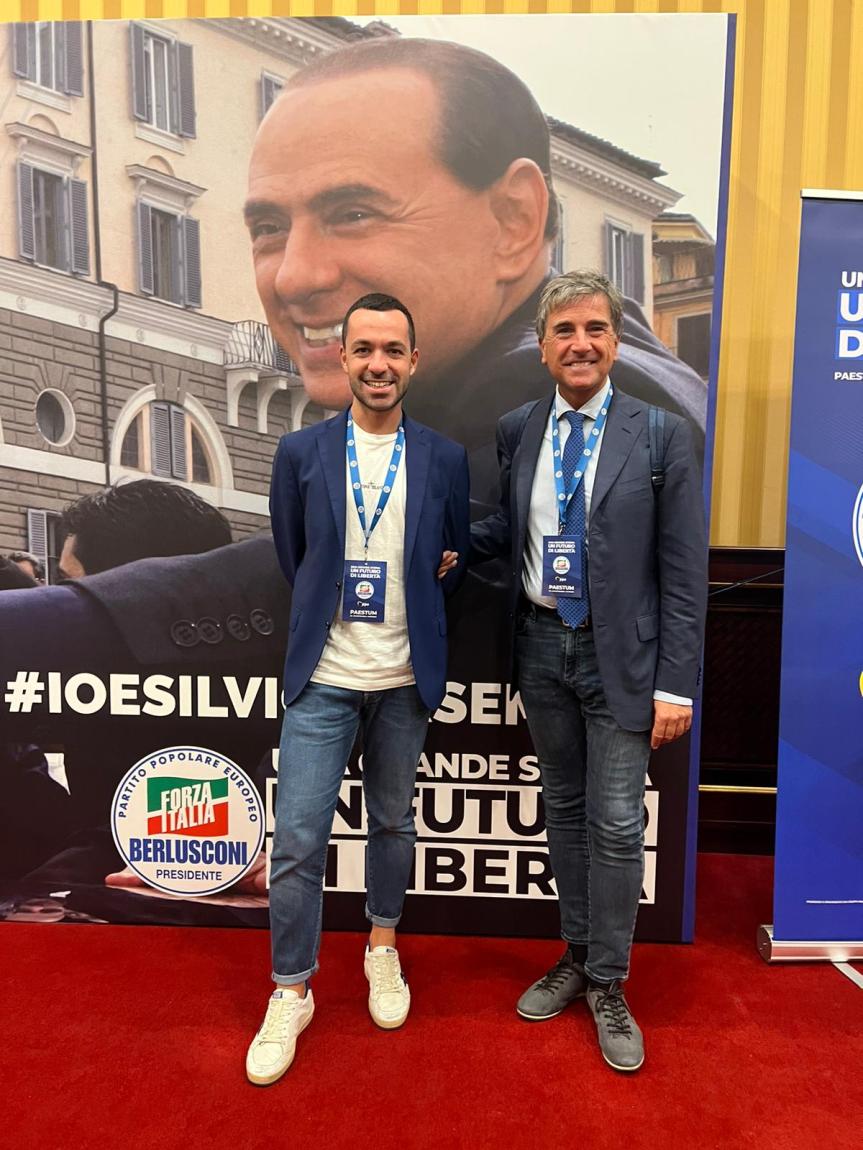#vitazzurra#Tre Giorni di incontri per i fedelissimi di Forza Italia nel segno dell’identità lasciata da Berlusconi.  Ecco le parole del consigliere comunale e provinciale Edoardo Maiolatesi:” Forza Italia c’è e sono certo farà come sempre la sua&nbsp;parte”.