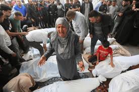 Israele bombarda la sede dell’ONU a Gaza; ci sono diversi morti e&nbsp;feriti.