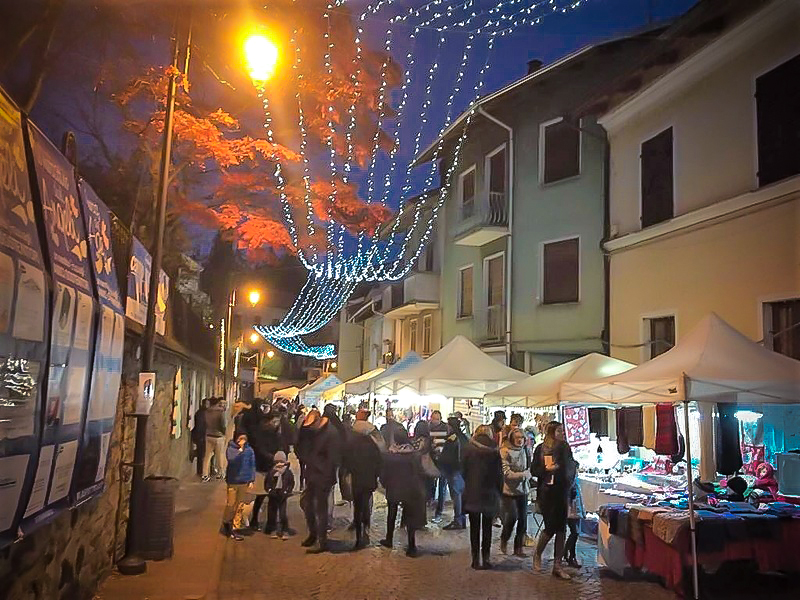 A SORDEVOLO E’ GIA’ NATALE : DOMANI APRE IL MERCATINO DEGLI&nbsp;ANGELI