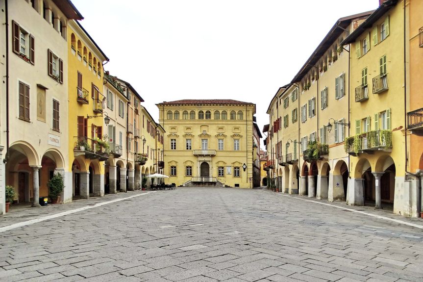 Sospesa la circolazione in vista del Mercatino Natalizio dell’Associazione ” Noi del Piazzo”domenica 17 dicembre&nbsp;2023