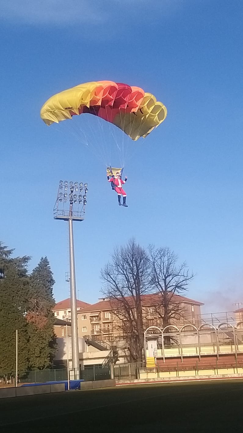 BABBO NATALE ENTRA NELLE CASE DEI&nbsp;BIELLESI