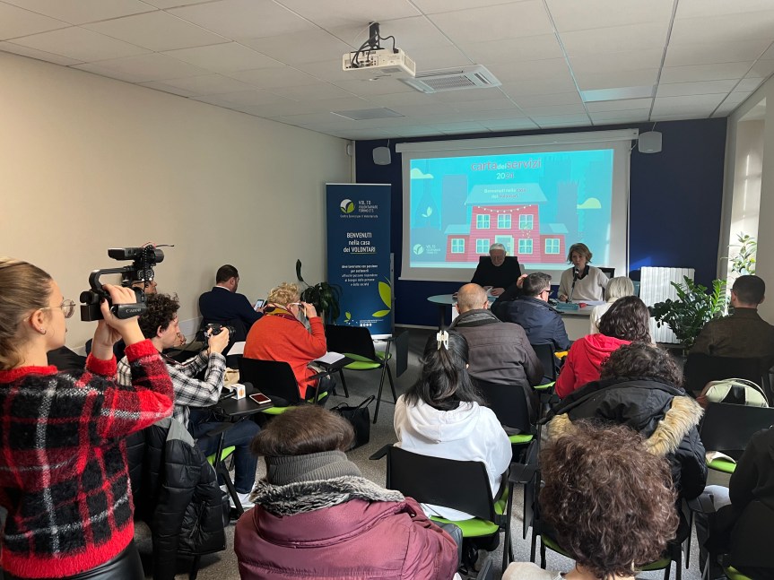 PIÙ VOLONTARI E PIÙ INCLUSIONE DIGITALE PER TUTTI LA CARTA SERVIZI 2024 DI VOL.TO: 2 MILIONI DI SERVIZI&nbsp;GRATUITI