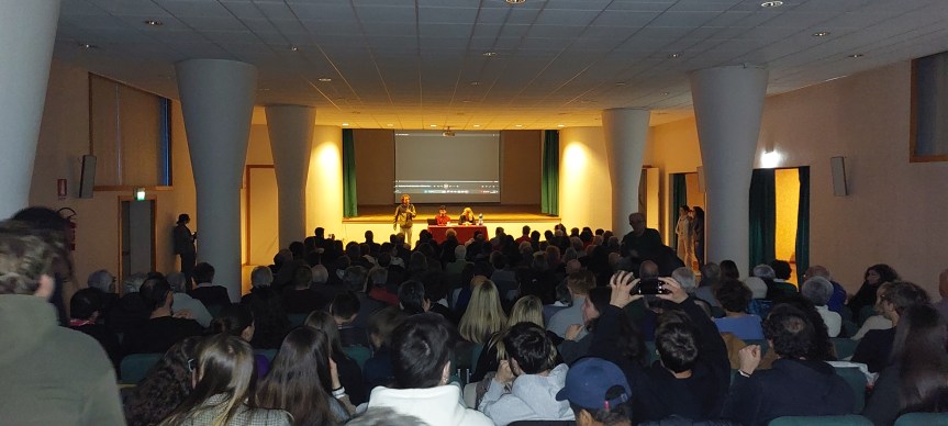 La Pace in Medio Oriente raccontata da chi a Gaza ha conosciuto la realtà: la giornalista Anna Maria Selini. Articolo di Emanuele Dondolin & Luca Dal&nbsp;Bon