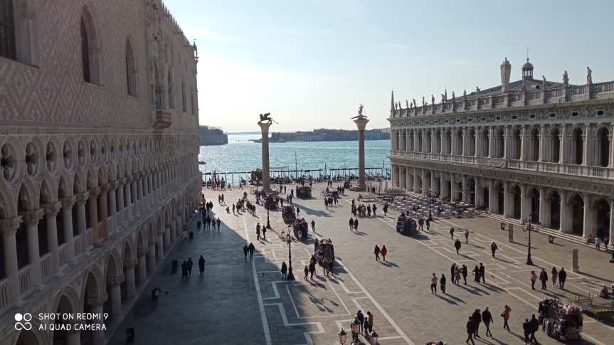 Il boomer Roberto Pareschi in viaggio per la bella&nbsp;Venezia
