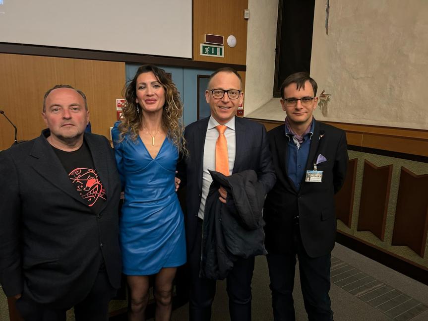 wonderful losers-a differenti world. un toccante documentario sul giro d’italia alla presenza di Corrado Neggia & Davide Zappalà con la influencer social web Elvira Federico & in sala il direttore di contgnews Emanuele&nbsp;Dondolin