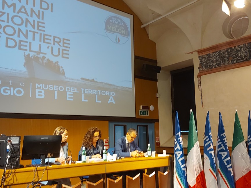 Convegno sulla Lotta all’Immigrazione Clandestina con il Sottosegretario all’Interno Wanda Ferro. (Video all’interno dell’articolo)