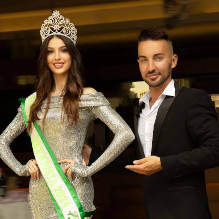 Cuneo firma Miss Paradisia 2024 con Letizia Macario.  Miss Paradisia Biella 2024 Jessica  Vinai con il titolo Miss Sorriso Paradisia Charme 2024 . Complimenti al patron Beppe Berlier da&nbsp;Contgnews