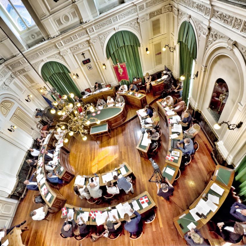 IL SECONDO CONSIGLIO COMUNALE DI BIELLA ESORDISCE CON IMPORTANTI NOVITÀ . AL CENTRO LA SCUOLA 🎒/&nbsp;1