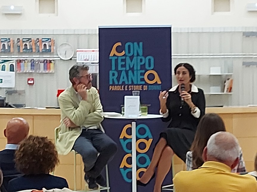 Alessandra Battaglia presenta” La Tua Voce è un drago alato “. Ecco di cosa&nbsp;tratta