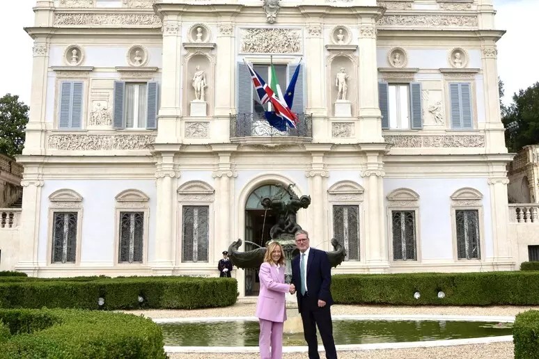 Starmer-Meloni un patto sull’immigrazione e sulla situazione in&nbsp;Ucraina