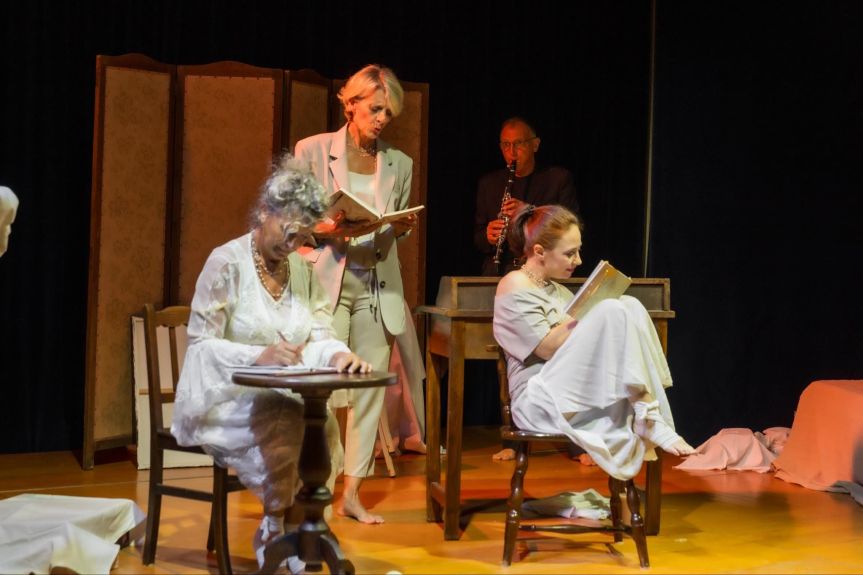 Teatro: Adele sono io.Una Serata di Emozioni all’Auditorium di Gaglianico con Alessia&nbsp;Zuppicchiatti