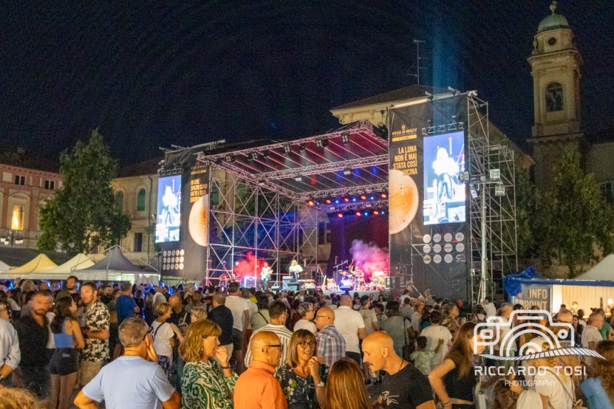 Continua il successo di BollediMalto. Premiati alcuni birrifici per sostenibilità,&nbsp; creatività e collaborazione. Grandi firme della musica al centro della&nbsp;serata.