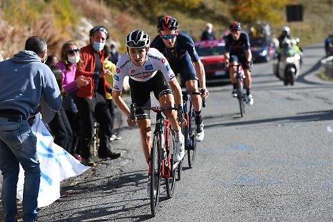 Un 2025 con il botto. Dopo la tanto attesa adunata degli alpini, ritorna il giro d’Italia. Articolo di Riccardo&nbsp;Tosi