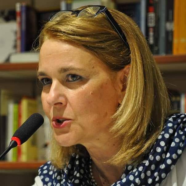 Presso la Sala affreschi di Via Matteotti 48 a Candelo la Presentazione del libro di Anna Raviglione“Pino Scaccia. Un inviato con l’anima” sabato 9 novembre alle&nbsp;16.45