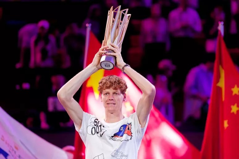 Sinceramente la stella del tennis .&nbsp; Batte&nbsp;DJOKOVIC.&nbsp;