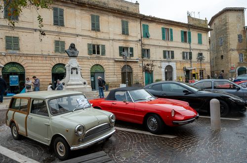 Ruote nella Storia tra la tradizione e le grotte di&nbsp;Camerano