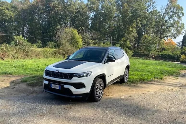 #motori. La Jeep Compass 2024 una Jeep a suon di&nbsp;comfort.