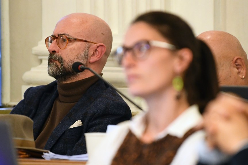 Il Gruppi Consiliare del PD risponde alla mancanza della celebrazione inaugurale in comune :” Non chiediamo scusa alla cittadinanza e vi diciamo il perché&nbsp;“