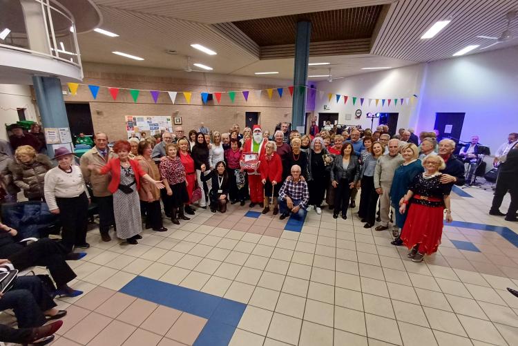 #biella# Gli auguri di Natale del Comune di Biella al Centro&nbsp;Anziani