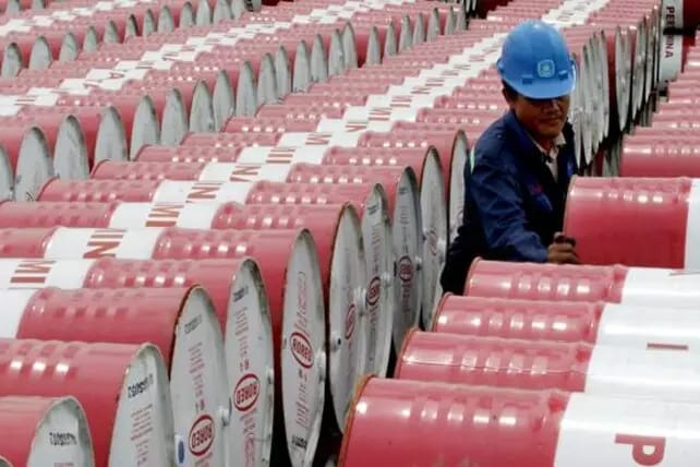 Il prezzo del petrolio nei mercati internazionali in&nbsp;rialzo