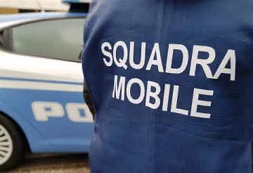 TRUFFE: UN DRAMMA EMOTIVO PER GLI ANZIANIContinua la lotta della Polizia contro i truffatori: nuovo arresto per la Squadra&nbsp;Mobile