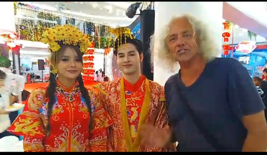 ROYAL PLAZA HOTELPATTAYA CON LA COPPIA DELL’ ANNO LUNARE&nbsp;2025