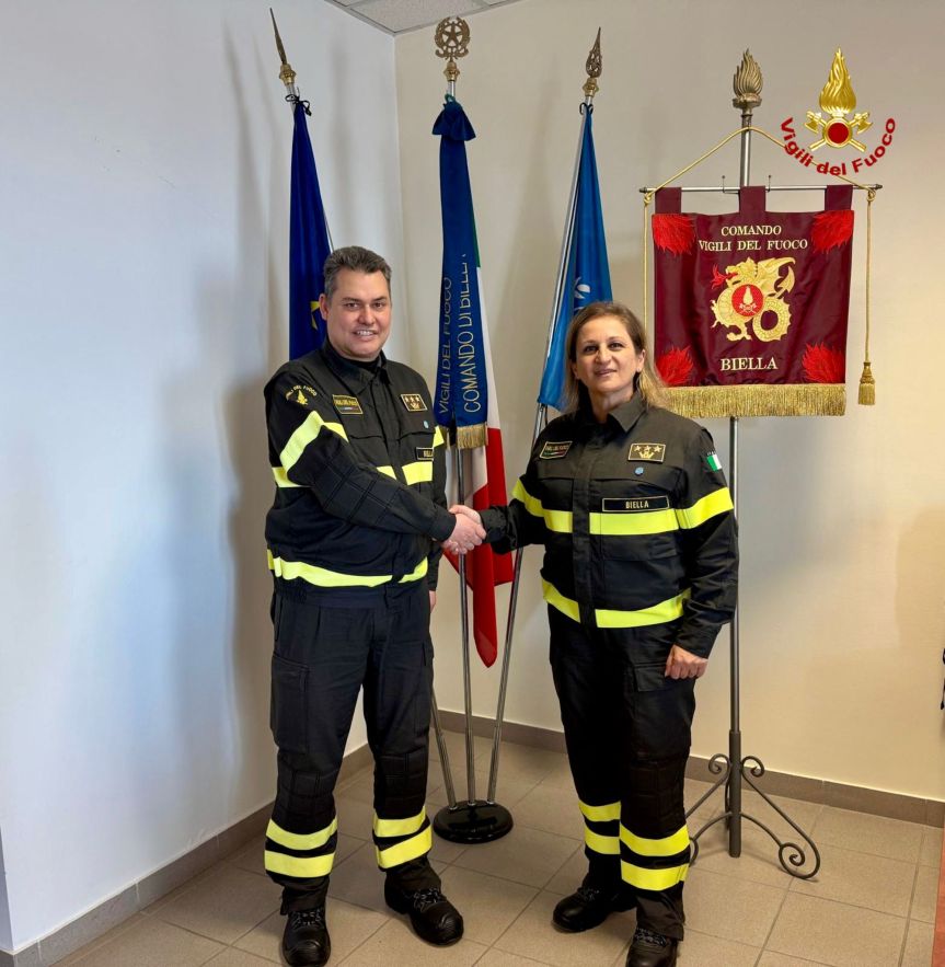 Vigili del Fuoco di Biella: avvicendamento al vertice.Da oggi assume l’incarico di Comandante l’Ing. Fabio Callegari.Oggi 3 marzo 2025 assume l’incarico di Comandante dei Vigili del Fuoco di Biella l’Ing. Fabio Callegari. Il Comandante uscente, Ing. Amalia Tedeschi, assumerà l’incarico di Comandante dei Vigili del Fuoco di&nbsp;Matera.
