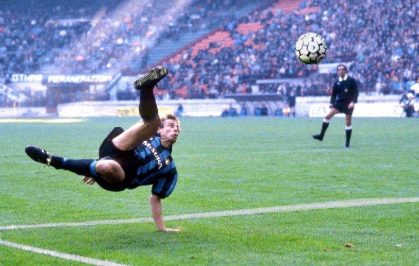 Ritratti Sportivi di Stefano Villa: JURGEN KLINSMANN, IL KILLER INSTINCT IN ZONA&nbsp;GOL