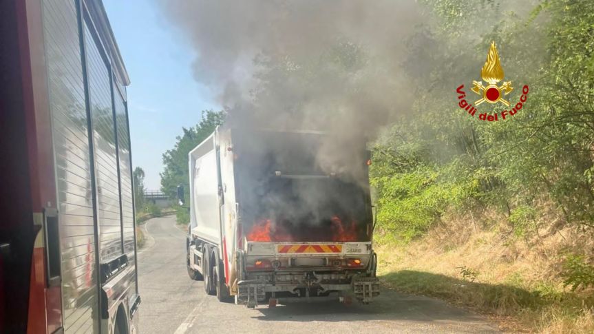 Incendio a un camion a Biella. Comunicato dei Vigili del&nbsp;Fuoco