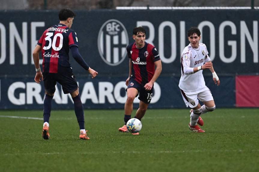 A un mese dall’ultima gioia, il Bologna ritrova il successo in Serie A espugnando il campo del Torino per 2-1. Articolo di Michel&nbsp;Camillo