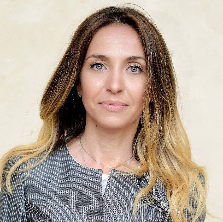 Elena Chiorino lascia anche&nbsp; l’incarico di assessore alla Regione Piemonte dopo quello di Vicepresidente della Regione Piemonte per il caso 5 Forchette.&nbsp;