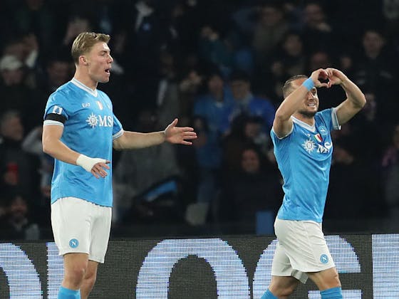 Il Napoli torna alla vittoria espugnando lo Stadio Marcantonio Bentegodi al termine di una sfida ricca di colpi di&nbsp;scena.