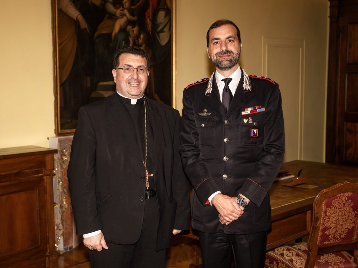 Il Vescovo incontra il nuovo Comandante Provinciale dei&nbsp;Carabinieri