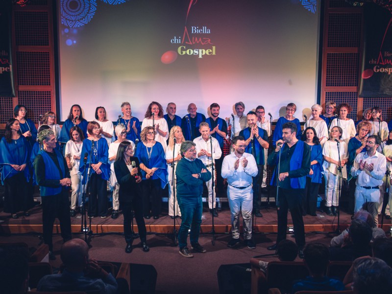 La XVI edizione del “Biella chiAma Gospel” si terrà in due momenti, sabato 24 ottobre alle ore 21 e domenica 25 ottobre alle ore 17, presso l’Auditorium di Città Studi. Il concerto è organizzato dal Biella Gospel Choir con il sostegno della Fondazione Cassa di Risparmio di Biella e della Fondazione CRT e con il patrocinio del Consiglio Regionale del Piemonte e della Città di&nbsp;Biella.